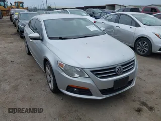 2012 Volkswagen CC Lux Limited Edition z VIN WVWHN7AN1CE545378, wystawiony jako IAAI lot #42279548 z przebiegiem 146 194 mil mil oraz . Historia ofert i sprzedaży dostępna na DreamBid. Obrazek 1.