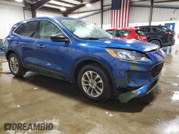 2022 Ford Escape SE z VIN 1FMCU0G67NUA96619, wystawiony jako Copart lot #60467595 z przebiegiem 30 336 mil mil oraz Szkoda całkowita • Salvage title. Historia ofert i sprzedaży dostępna na DreamBid. Obrazek 4.