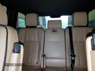2010 Land Rover Range Rover HSE Lux with VIN SALMF1D41AA324694, listed as a Copart auction lot 71412224 with 180,984 mi miles and Clean title. Bid and sale history available at DreamBid. Image 10.