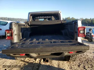 2020 Jeep Gladiator Rubicon with VIN 1C6JJTBG6LL101017, listed as a Copart auction lot 71123813 with 50,262 mi miles. Bid and sale history available at carsss.com. Image 6.