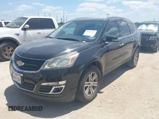 2016 Chevrolet Traverse LT z VIN 1GNKRHKD1GJ178749, wystawiony jako IAAI lot #42455985 z przebiegiem 197 535 mil mil oraz . Historia ofert i sprzedaży dostępna na DreamBid. Obrazek 2.