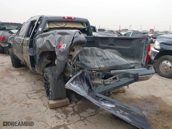 2011 Chevrolet Silverado 1500 LT with VIN 3GCPKSE37BG189204, listed as a IAAI auction lot 41740715 with 1 mi miles. Bid and sale history available at carsss.com. Image 3.