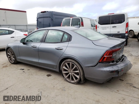 2019 Volvo S60 Momentum with VIN 7JR102FK2KG002871, listed as a Copart auction lot 52345413 with 30,848 mi miles. Bid and sale history available at carsss.com. Image 2.
