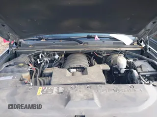 2019 Chevrolet Tahoe Commercial z VIN 1GNSKFKC0KR142979, wystawiony jako IAAI lot #41532380 z przebiegiem 143 423 mil mil oraz . Historia ofert i sprzedaży dostępna na DreamBid. Obrazek 10.