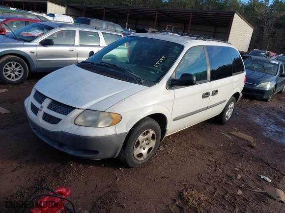 2002 Dodge Caravan SE with VIN 1B4GP25352B644736, listed as a IAAI auction lot 41268744 with 158,438 mi miles. Bid and sale history available at carsss.com. Image 2.