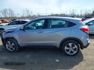 2022 Honda HR-V LX with VIN 3CZRU6H32NM736398, listed as a IAAI auction lot 41859975 with 17,573 mi miles. Bid and sale history available at carsss.com. Image 14.