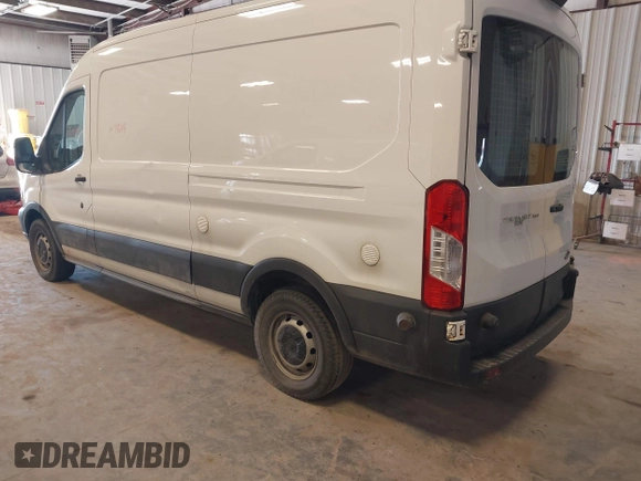 2018 Ford Transit with VIN 1FTBW2CM3JKA27829, listed as a IAAI auction lot 41989093 with 148,187 mi miles. Bid and sale history available at carsss.com. Image 3.