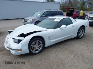 2000 Chevrolet Corvette with VIN 1G1YY12G7Y5115827, listed as a IAAI auction lot 41890391 with 38,815 mi miles. Bid and sale history available at carsss.com. Image 2.
