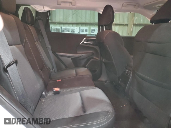 2023 Mitsubishi Outlander ES z VIN JA4J3TA82PZ009848, wystawiony jako Copart lot #82392604 z przebiegiem 52 123 mil mil oraz Szkoda całkowita • Salvage title. Historia ofert i sprzedaży dostępna na DreamBid. Obrazek 10.