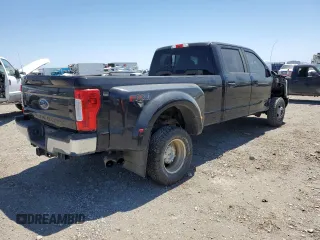 2019 Ford F-350 XL z VIN 1FT8W3DT6KEF93098, wystawiony jako Copart lot #55165545 z przebiegiem 83 955 mil mil oraz Szkoda całkowita • Salvage title. Historia ofert i sprzedaży dostępna na DreamBid. Obrazek 3.