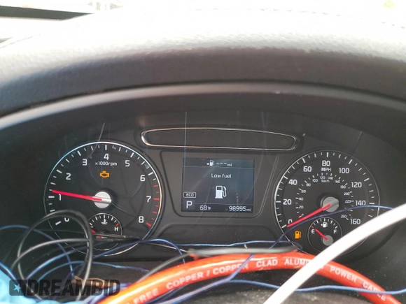 2020 Kia Sorento S z VIN 5XYPG4A5XLG612720, wystawiony jako Copart lot #55496335 z przebiegiem 98 995 mil mil oraz Czysty tytuł • Clean title. Historia ofert i sprzedaży dostępna na DreamBid. Obrazek 9.