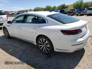 2019 Volkswagen Arteon SE z VIN WVWBR7AN2KE000430, wystawiony jako Copart lot #64304653 z przebiegiem 55 262 mil mil oraz . Historia ofert i sprzedaży dostępna na DreamBid. Obrazek 2.