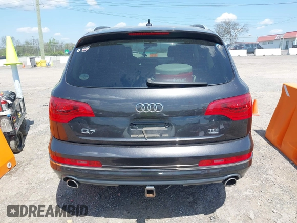 2014 Audi Q7 Premium Plus with VIN WA1LMAFE5ED020880, listed as a IAAI auction lot 42010201 with 123,384 mi miles and . Bid and sale history available at DreamBid. Image 16.