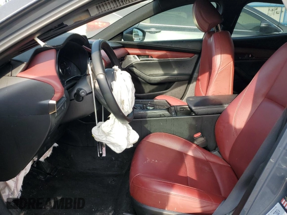 2022 Mazda Mazda3 Hatchback Premium with VIN JM1BPBML0N1511116, listed as a Copart auction lot 43811523 with 16,916 mi miles. Bid and sale history available at carsss.com. Image 7.