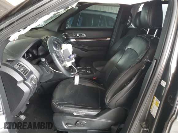 2018 Ford Explorer Limited z VIN 1FM5K8F82JGA82507, wystawiony jako Copart lot #50325695 z przebiegiem Nie podano mil oraz Szkoda całkowita • Salvage title. Historia ofert i sprzedaży dostępna na DreamBid. Obrazek 7.