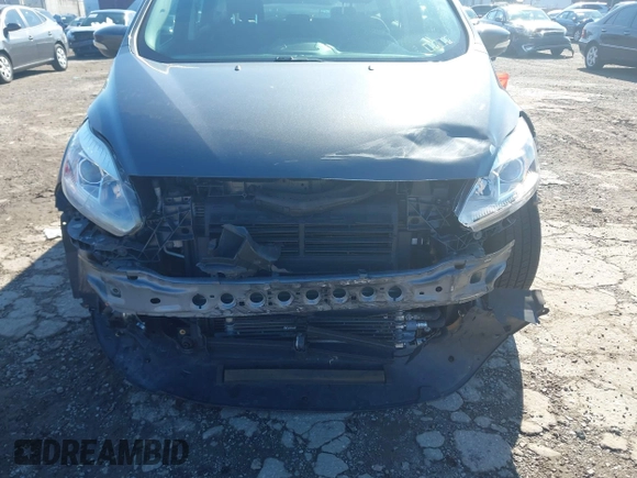 2017 Ford C-Max SE with VIN 1FADP5EU1HL106303, listed as a IAAI auction lot 41930709 with Not Provided miles. Bid and sale history available at carsss.com. Image 6.