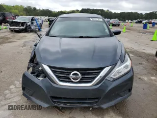 2017 Nissan Altima S z VIN 1N4AL3AP4HN338465, wystawiony jako Copart lot #50763185 z przebiegiem 194 166 mil mil oraz Szkoda całkowita • Salvage title. Historia ofert i sprzedaży dostępna na DreamBid. Obrazek 5.