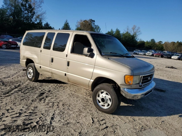 2007 Ford Econoline Passenger XL with VIN 1FBNE31L67DA55402, listed as a Copart auction lot 50595565 with 247,129 mi miles and Salvage Title. Bid and sale history available at carsss.com. Image 4.