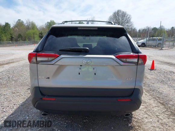 2025 Toyota RAV4 XLE with VIN 2T3W1RFVXSC309764, listed as a IAAI auction lot 41866773 with 4,641 mi miles. Bid and sale history available at carsss.com. Image 16.