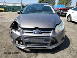 2014 Ford Focus SE with VIN 1FADP3K26EL293900, listed as a Copart auction lot 52888495 with 123,709 mi miles and Salvage Title. Bid and sale history available at carsss.com. Image 5.
