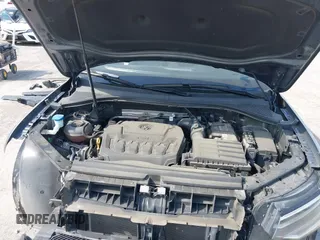 2023 Volkswagen Tiguan S z VIN 3VVRB7AX9PM132401, wystawiony jako IAAI lot #41870969 z przebiegiem 40 533 mil mil oraz . Historia ofert i sprzedaży dostępna na DreamBid. Obrazek 10.