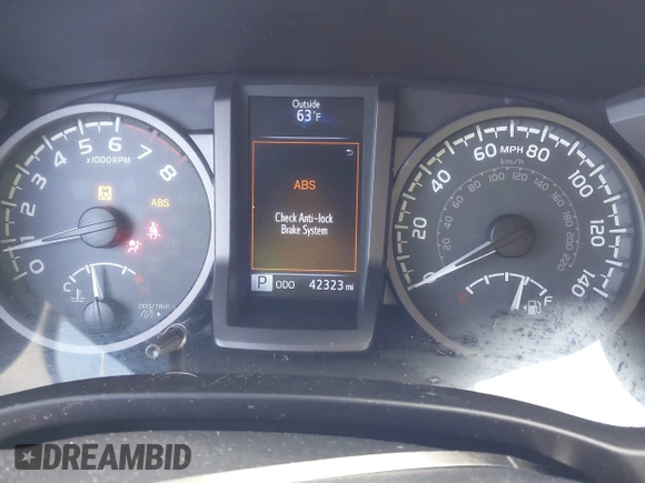 2017 Toyota Tacoma SR5 with VIN 3TMCZ5AN8HM063513, listed as a IAAI auction lot 40703177 with 42,323 mi miles and . Bid and sale history available at carsss.com. Image 7.