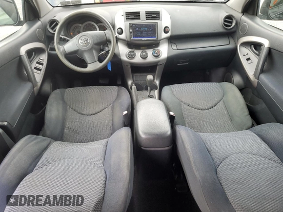 2006 Toyota RAV4 Sport with VIN JTMBD32V066007088, listed as a Copart auction lot 61424555 with 175,276 mi miles and Salvage title. Bid and sale history available at DreamBid. Image 8.