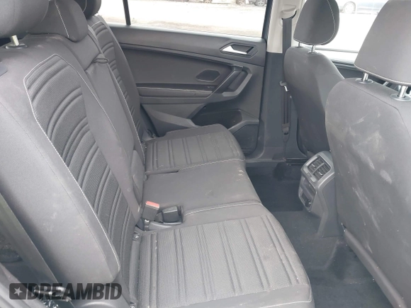 2024 Volkswagen Tiguan S z VIN 3VVRB7AX8RM111008, wystawiony jako IAAI lot #41857646 z przebiegiem 23 099 mil mil oraz . Historia ofert i sprzedaży dostępna na DreamBid. Obrazek 8.