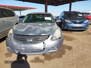 2010 Nissan Altima 2.5 SL with VIN 1N4AL2AP4AN476362, listed as a IAAI auction lot 41215889 with 165,005 mi miles. Bid and sale history available at carsss.com. Image 6.