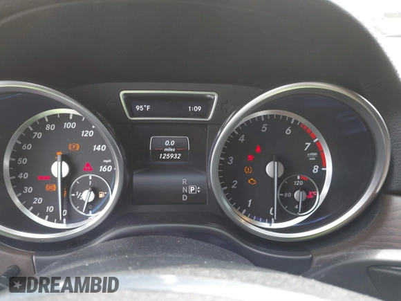 2014 Mercedes-Benz M 550 with VIN 4JGDA7DB5EA292311, listed as a IAAI auction lot 41680091 with 125,932 mi miles and . Bid and sale history available at DreamBid. Image 7.