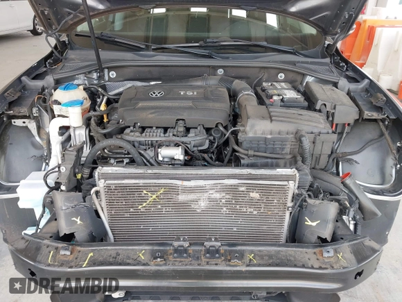 2017 Volkswagen Passat SE z VIN 1VWBT7A32HC031209, wystawiony jako IAAI lot #42445548 z przebiegiem 83 477 mil mil oraz . Historia ofert i sprzedaży dostępna na DreamBid. Obrazek 10.