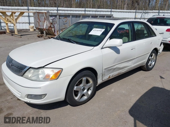2001 Toyota Avalon XL z VIN 4T1BF28B71U120232, wystawiony jako IAAI lot #42116948 z przebiegiem 196 266 mil mil oraz . Historia ofert i sprzedaży dostępna na DreamBid. Obrazek 2.