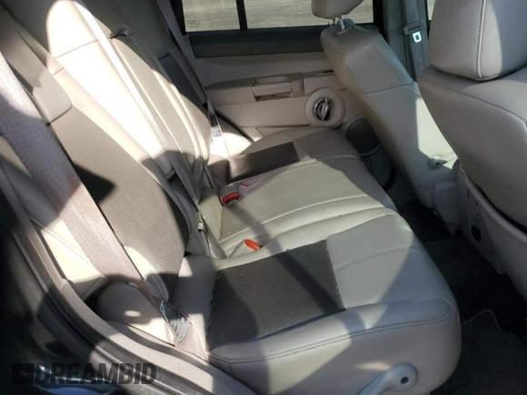 2010 Jeep Commander Limited with VIN 1J4RG5GT1AC129682, listed as a Copart auction lot 55215375 with 36,906 mi miles and Salvage title. Bid and sale history available at DreamBid. Image 11.
