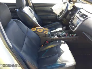 2018 Nissan Altima 2.5 SL with VIN 1N4AL3AP1JC163884, listed as a IAAI auction lot 41645283 with 115,982 mi miles. Bid and sale history available at carsss.com. Image 5.