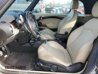 2011 MINI Convertible S with VIN WMWZP3C57BTX83599, listed as a Copart auction lot 47701505 with Not Provided miles and Clean Title. Bid and sale history available at DreamBid. Image 7.
