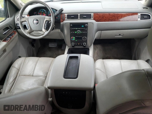 2013 GMC Yukon XL SLT with VIN 1GKS1KE0XDR217149, listed as a Copart auction lot 72897044 with 211,862 mi miles and Clean Title. Bid and sale history available at carsss.com. Image 8.