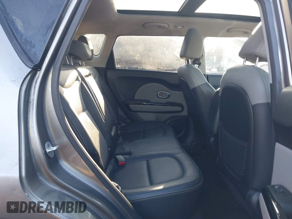 2016 Kia Soul + with VIN KNDJP3A5XG7334453, listed as a IAAI auction lot 41387761 with 109,409 mi miles. Bid and sale history available at carsss.com. Image 8.