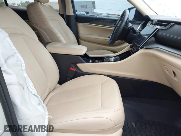 2021 Jeep Grand Cherokee Limited with VIN 1C4RJKBG5M8186488, listed as a IAAI auction lot 42271087 with 52,615 mi miles and . Bid and sale history available at DreamBid. Image 5.