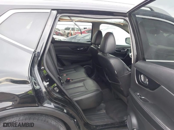 2020 Nissan Rogue SL with VIN 5N1AT2MT5LC739830, listed as a IAAI auction lot 41254739 with 83,139 mi miles. Bid and sale history available at carsss.com. Image 8.