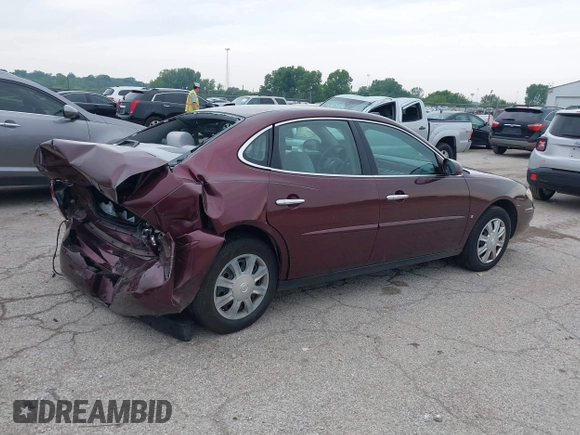 2007 Buick LaCrosse CX with VIN 2G4WC552971102934, listed as a IAAI auction lot 42372001 with 134,770 mi miles and . Bid and sale history available at DreamBid. Image 4.