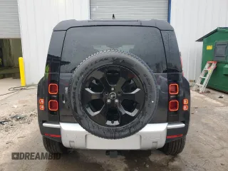 2024 Land Rover Defender S z VIN SALEJ7EX4R2273499, wystawiony jako Copart lot #56579065 z przebiegiem 7 654 mil mil oraz Szkoda całkowita • Salvage title. Historia ofert i sprzedaży dostępna na DreamBid. Obrazek 6.
