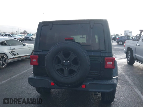 2018 Jeep Wrangler Unlimited Sport z VIN 1C4HJXDNXJW206732, wystawiony jako IAAI lot #41431655 z przebiegiem 38 949 mil mil oraz . Historia ofert i sprzedaży dostępna na DreamBid. Obrazek 16.