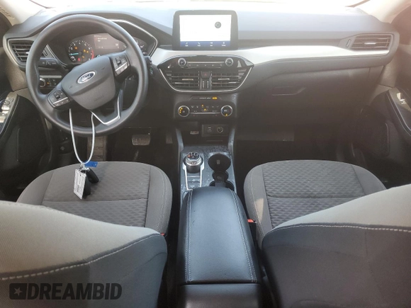 2020 Ford Escape SE with VIN 1FMCU0G6XLUC47613, listed as a Copart auction lot 48487555 with 99,310 mi miles and Non Repairable. Bid and sale history available at carsss.com. Image 8.