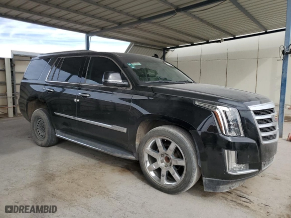 2019 Cadillac Escalade Luxury with VIN 1GYS3BKJ9KR268006, listed as a Copart auction lot 49112815 with 86,744 mi miles and Clean Title. Bid and sale history available at carsss.com. Image 4.