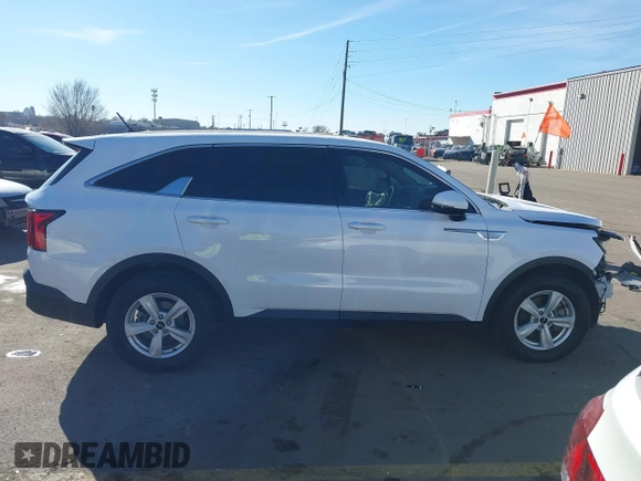 2022 Kia Sorento LX with VIN 5XYRG4LC6NG111914, listed as a IAAI auction lot 41402951 with 46,157 mi miles. Bid and sale history available at carsss.com. Image 14.