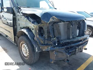 2019 Nissan NV Cargo SV z VIN 1N6AF0LY0KN800465, wystawiony jako IAAI lot #42296328 z przebiegiem 119 472 mil mil oraz . Historia ofert i sprzedaży dostępna na DreamBid. Obrazek 6.