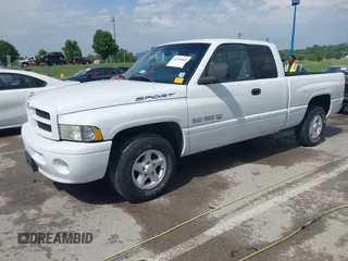 2000 Dodge 1500 with VIN 3B7HC13Z7YG103630, listed as a IAAI auction lot 42240485 with 21,142 mi miles and . Bid and sale history available at DreamBid. Image 18.