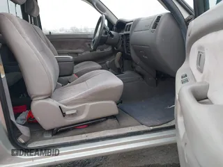 2003 Toyota Tacoma with VIN 5TEWN72N33Z191852, listed as a IAAI auction lot 41600031 with 94,483 mi miles. Bid and sale history available at carsss.com. Image 5.