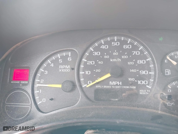 2000 Chevrolet Silverado 1500 LS with VIN 2GCEC19T8Y1276958, listed as a IAAI auction lot 41748779 with 1 mi miles. Bid and sale history available at carsss.com. Image 7.