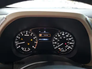 2018 Nissan Pathfinder SV with VIN 5N1DR2MN1JC631828, listed as a Copart auction lot 46715095 with 98,518 mi miles and Clean Title. Bid and sale history available at carsss.com. Image 9.